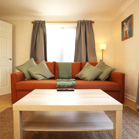 Perfect For Contractors-trades-guests, Pvt Parking * Bristol
