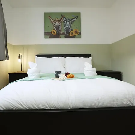 Nyaraló Perfect For Contractors-trades-guests, Pvt Parking Bristol