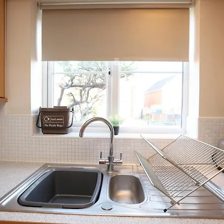 Perfect For Contractors-trades-guests, Pvt Parking Bristol